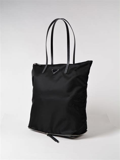 prada shopper 2018|shopper Prada nylon.